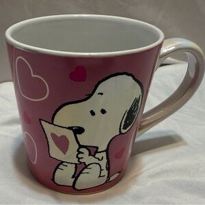 Peanuts Snoopy Mug with Pink Hearts
